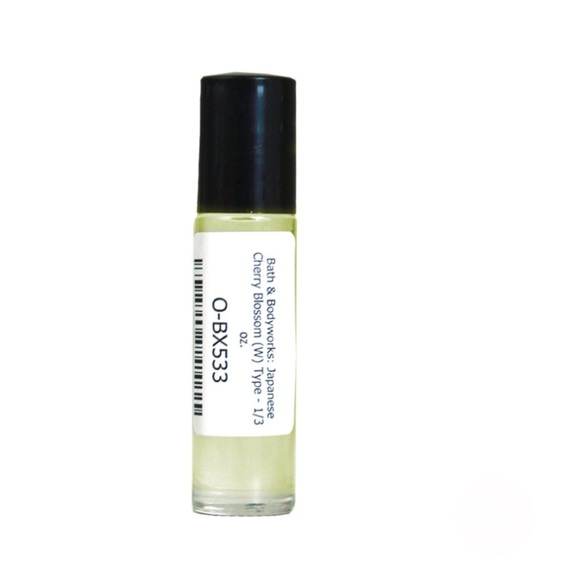Bath & Body Works Japanese Cherry Blossom 1/3 oz Roll-on Perfume Oil Type - Picture 1 of 3